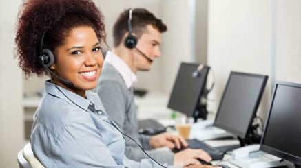 customer-service-call-center-image
